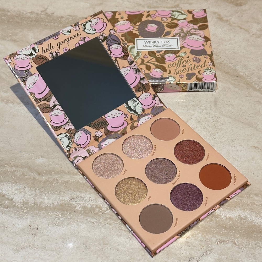Winky Lux Latte Kitten Eyeshadow Palette